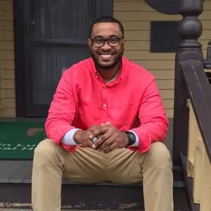 Meet your Posher, Clyde